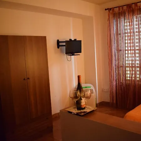 Zio Ciccio B&B *